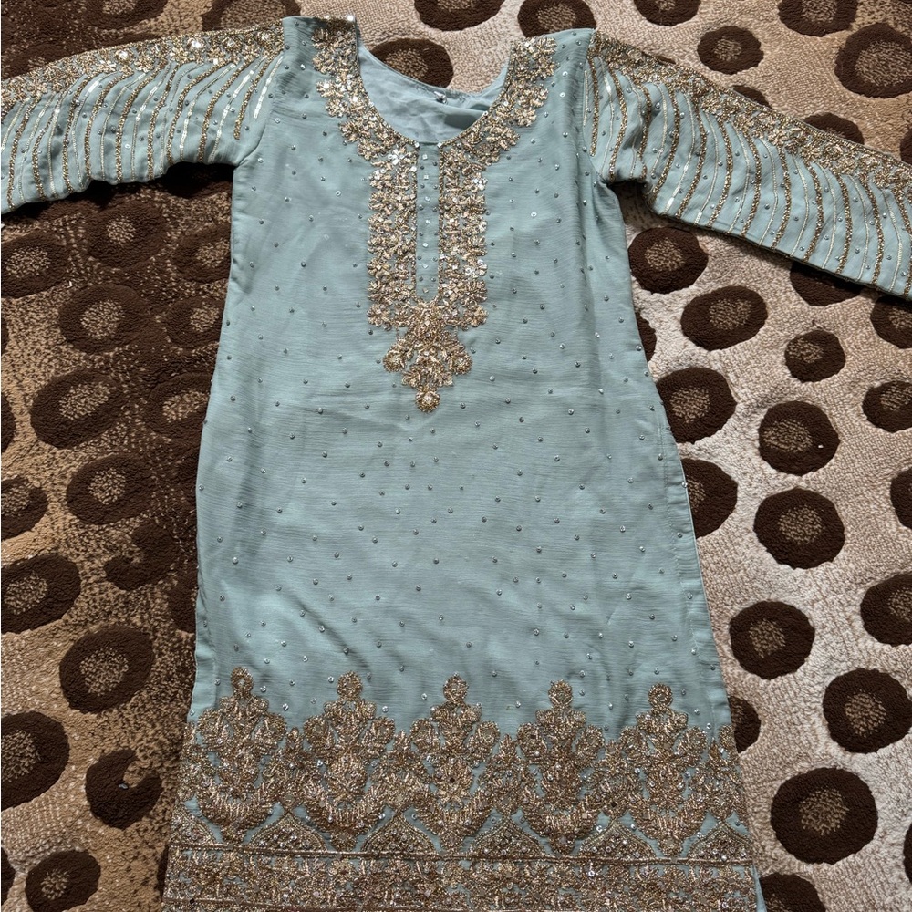Elegant Blue and Gold Sheath Dress  long Sleeves